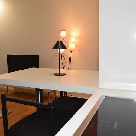 Modernes Dachgeschoss * اوغسبورغ