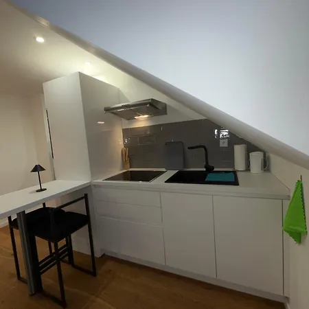 Modernes Dachgeschoss Apartamento *