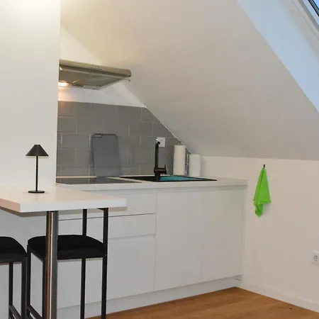 Modernes Dachgeschoss Аугсбург