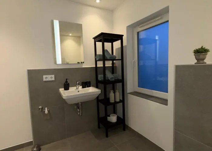 Modernes Dachgeschoss * Аугсбург